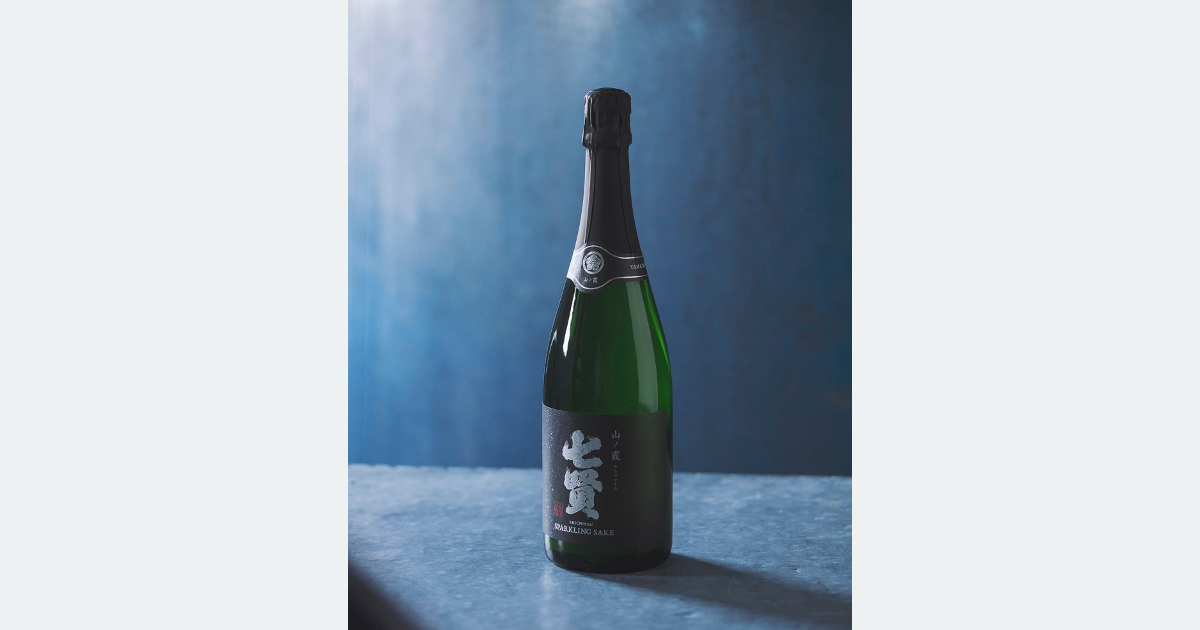 日本酒中1 瓶知恵の輪 SN0029 木の香2 瓶知恵の輪 SN0022